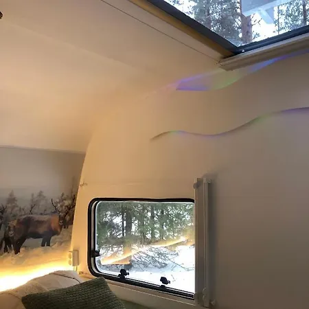 Santa Village Northern Lights Box * Rovaniemi